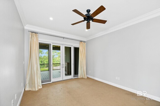 Building Photo - 32511 Water View Dr E