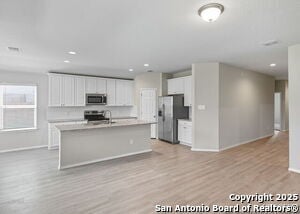 Building Photo - 221 Savage St