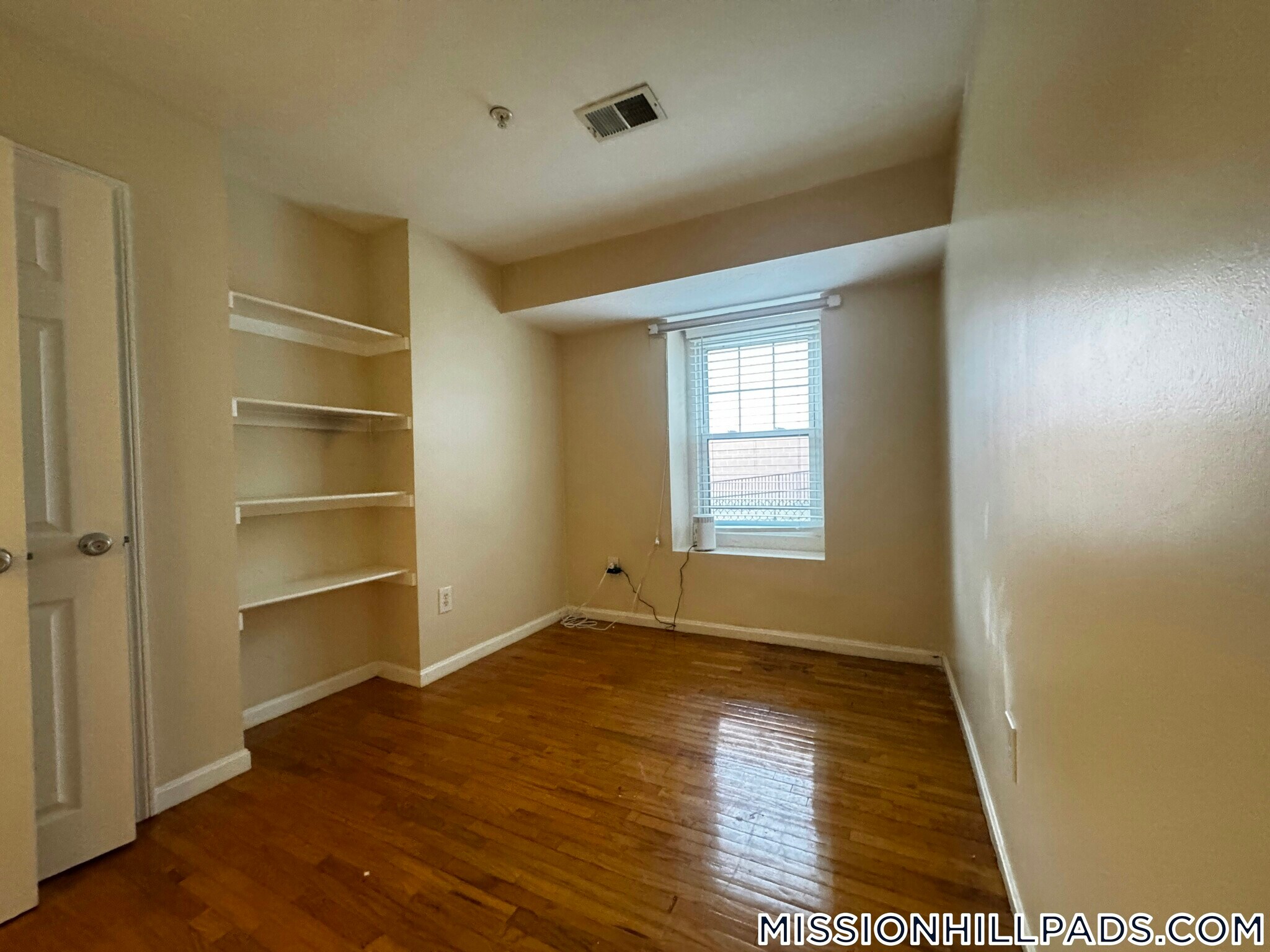 Building Photo - 712 Shawmut Ave