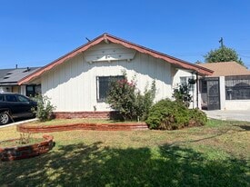 Building Photo - 10063 Faywood St