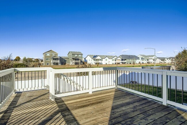 Building Photo - 464 Wind River Dr