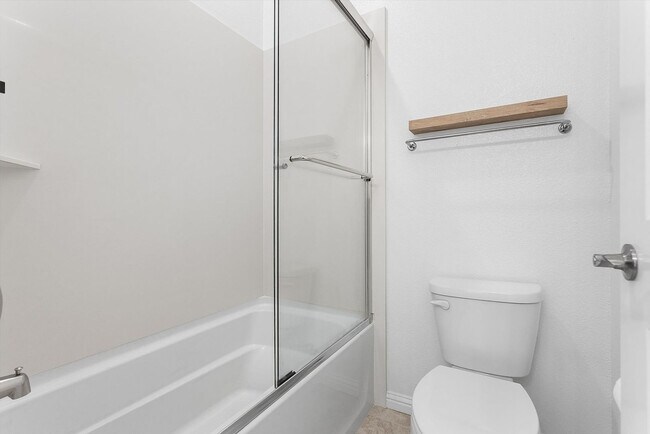 Building Photo - 2835 Cathwood Ln