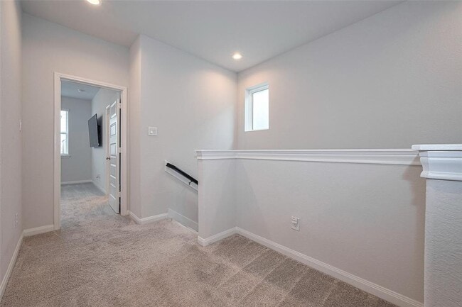Building Photo - 3115 Planters Peak Dr