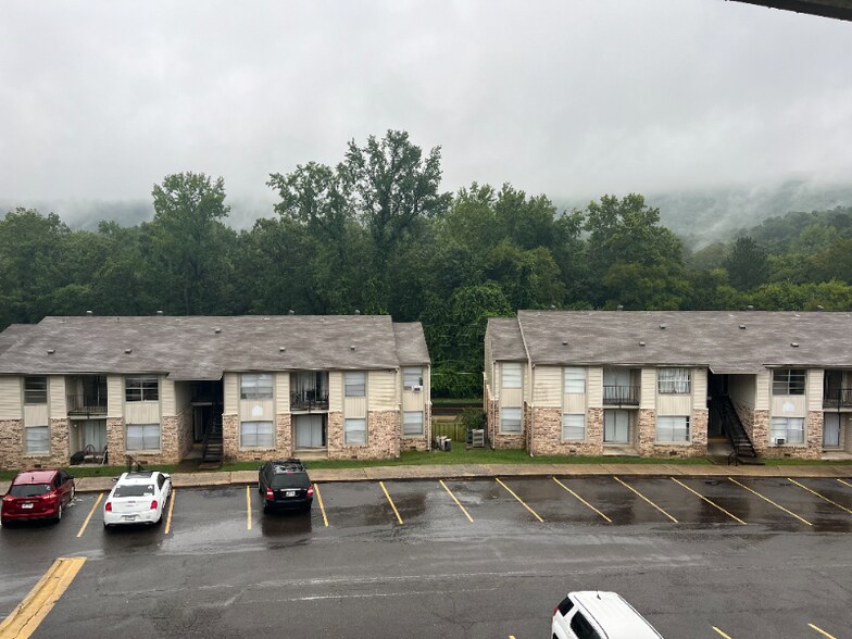 Building Photo - 948 Whittington Ave