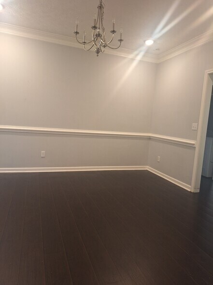 Building Photo - 1450 Scenic Brook Trl SW