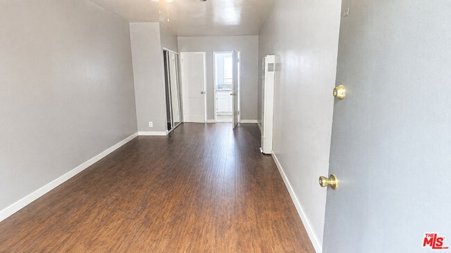 Building Photo - 1351 Cochran Ave