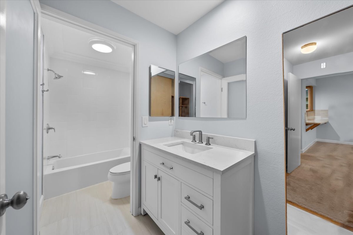Bathroom - 8505 Gulana Ave