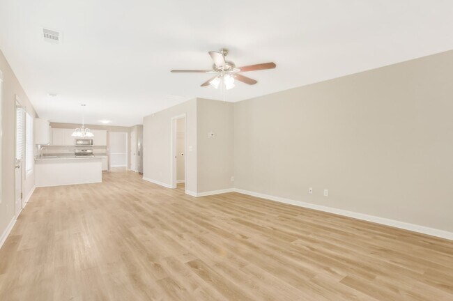 Building Photo - 6522 Battery Pt