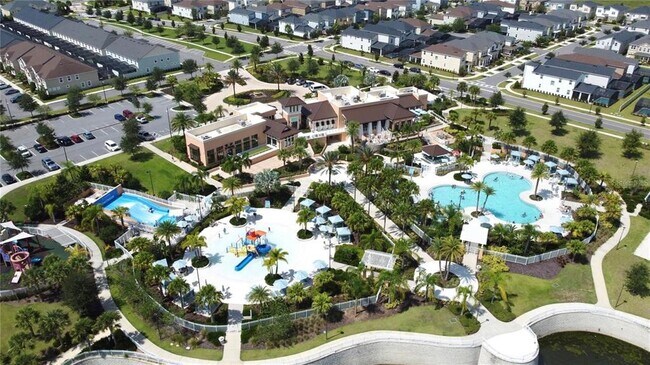 Building Photo - 1919 Tropical Palms Cir