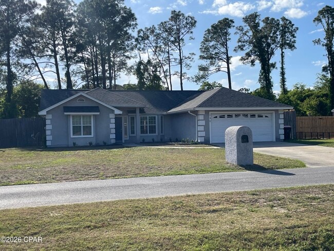 Building Photo - 140 Treasure Palm Dr