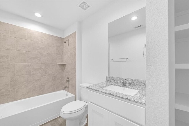 Building Photo - 31134 Delamere Turn trl Trl