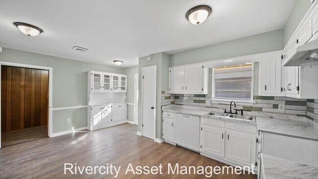 Building Photo - East Memphis Beauty!!!! Section 8 Welcomed !!!