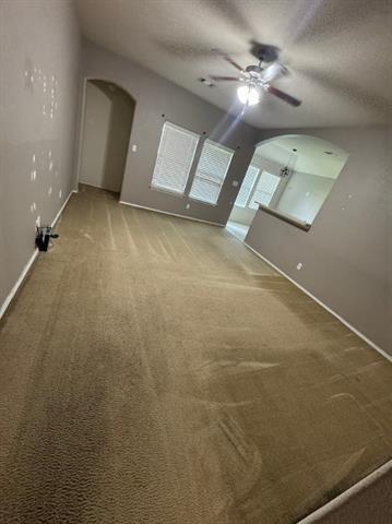 Building Photo - 10317 Manhassett Dr