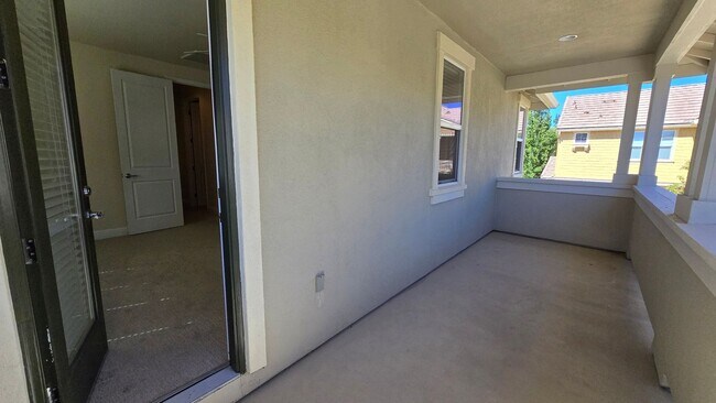 Building Photo - 2205 Heavenly View Trail