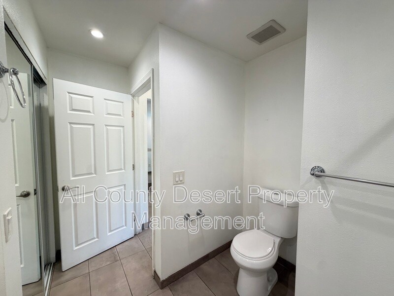 Building Photo - 27700 Avenida Terrazo