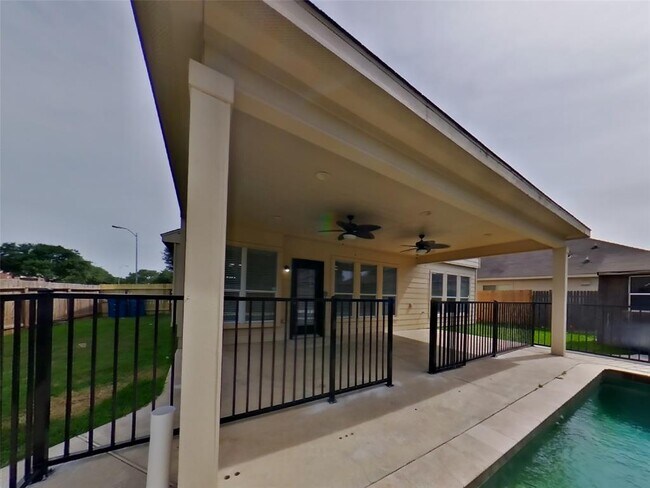 Building Photo - 6715 Starcroft Ct