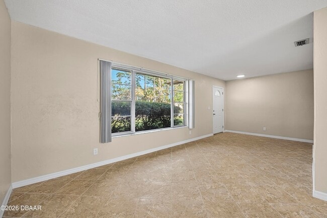 Building Photo - 1436 Suwanee Rd