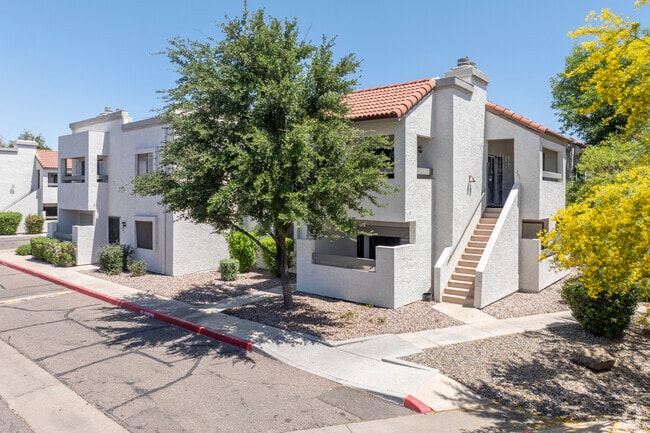 Building Photo - Marble Condominiums