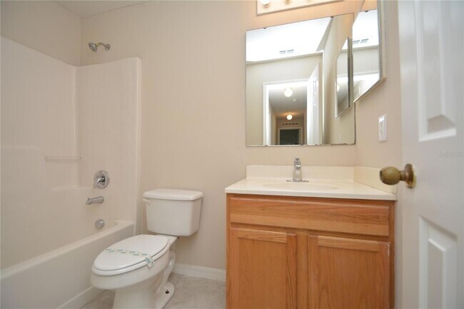 Building Photo - 47 Buttermill Dr