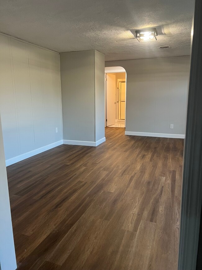 Building Photo - 1525 Trebein Rd