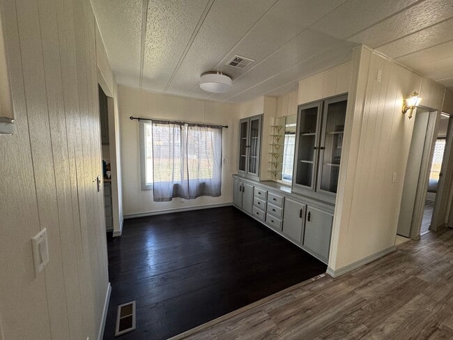 Building Photo - Manufactured home in Lemmon Valley- 3-bedroom 2 bath, huge yard! Pet friendly!
