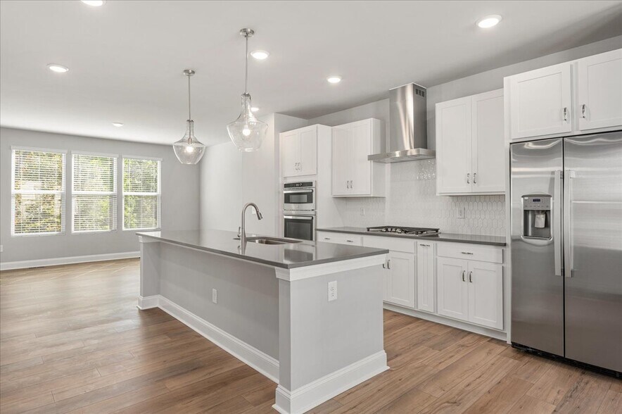 Kitchen - 10536 Pleasant Br Dr