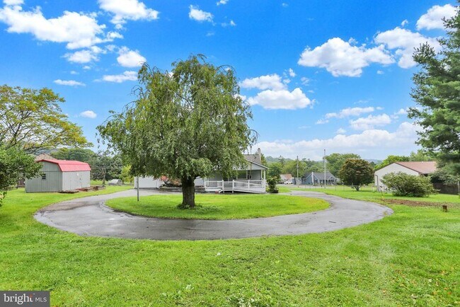 Building Photo - 36 Antietam Rd