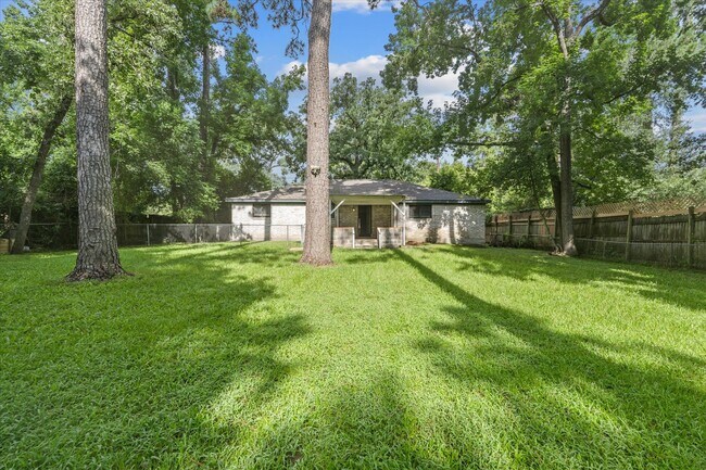 Building Photo - 25706 Glen Loch Dr