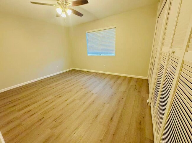 Building Photo - 2403 Chimneystone Cir