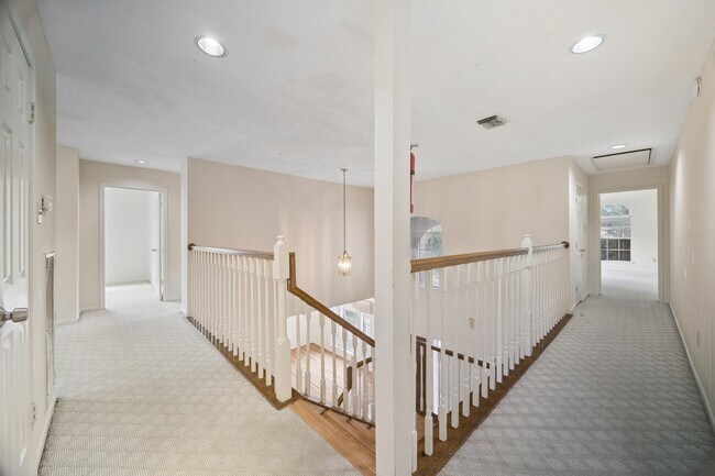 Building Photo - 16326 Brush Meadow Ct