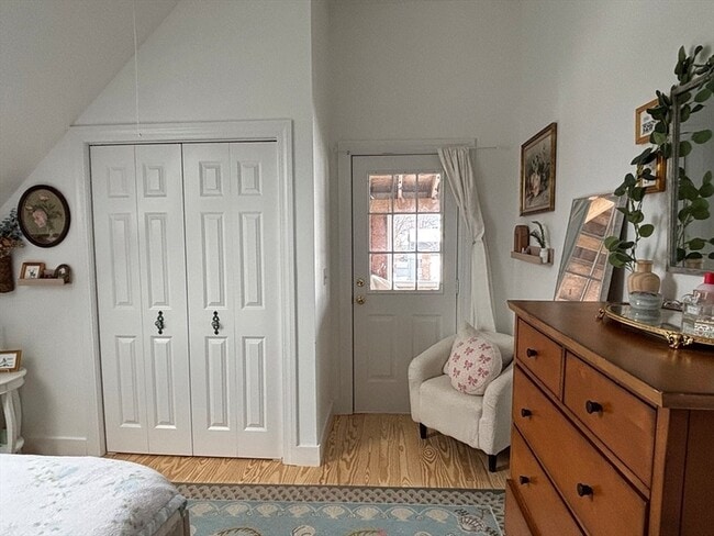 Building Photo - 5 Horton St