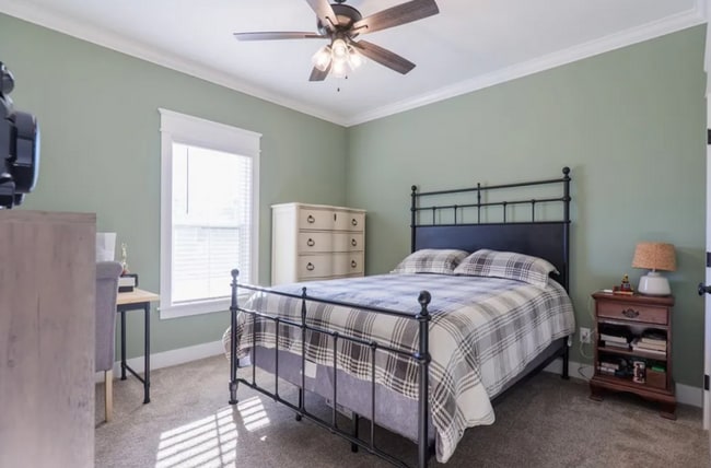 Building Photo - Elegant Southern Living: Your Dream Rental Home in Hahira, Georgia!