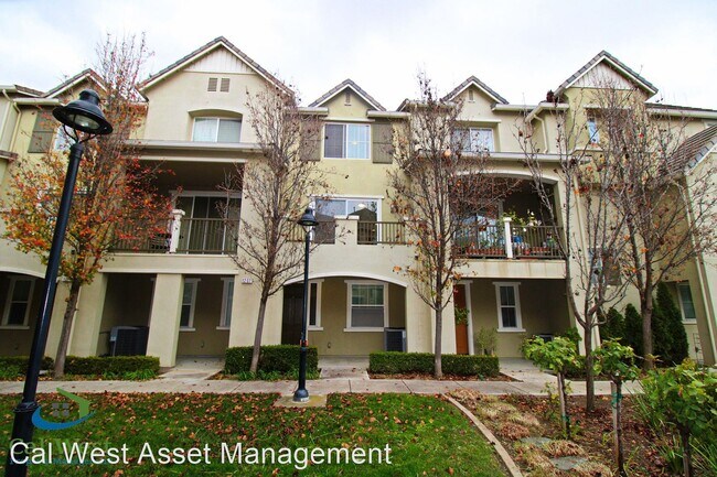 Primary Photo - 4 br, 3 bath House - 1203 Westbury Drive