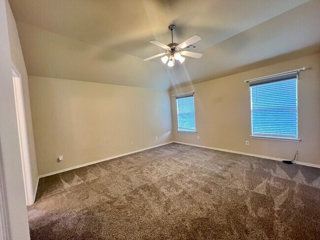 Building Photo - 2205 SW 93rd St