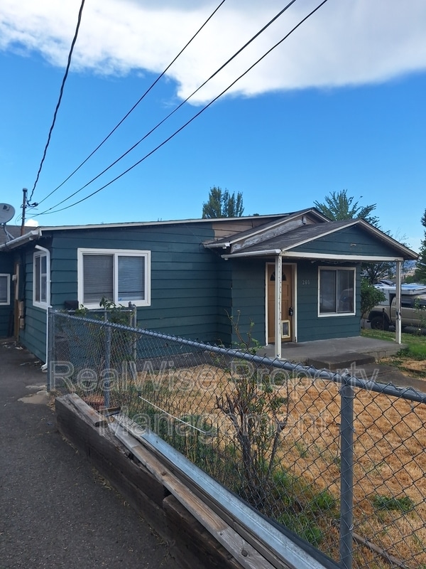 Building Photo - 280 A St
