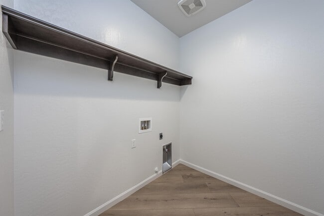 Building Photo - 2563 Chianti Wy