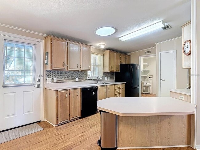 Building Photo - 25533 Belle Helene