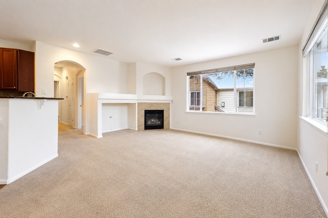 Building Photo - Westminster Townhouse Near Trails, Standley Lake & Denver