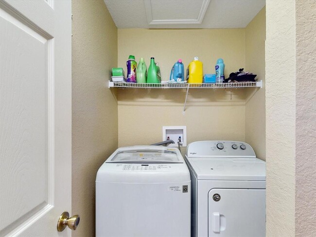 Building Photo - 2949 Langdon Ln S