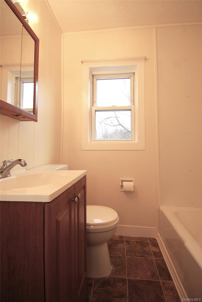 Building Photo - 1342 US-44