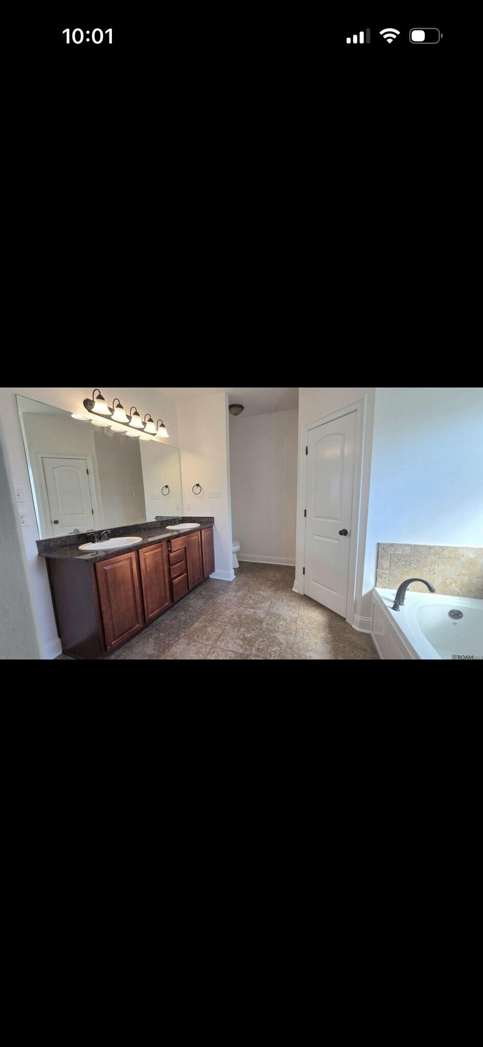 Building Photo - 10028 Savannah Jane Ln