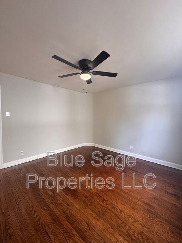 Building Photo - 56 W Albemarle Ave