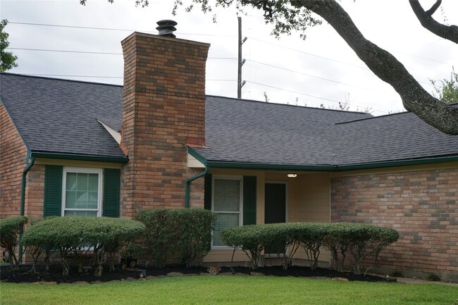 Building Photo - 12243 Fetlock Dr