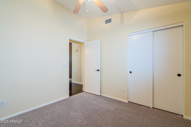 Building Photo - 6347 W Saddlehorn Rd