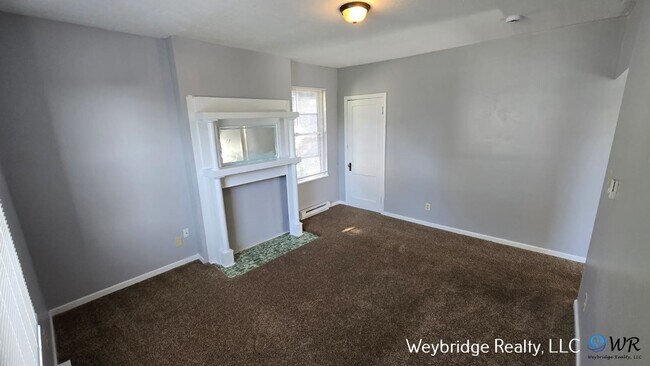 Building Photo - 1547 Dixmont Ave