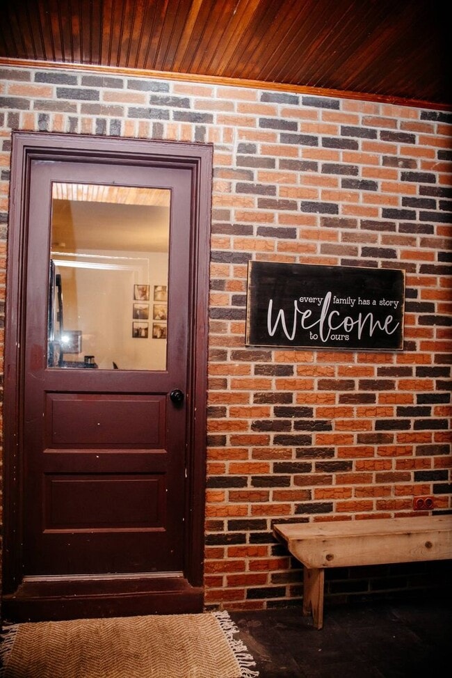 Building Photo - 130 N Grant St