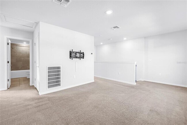 Building Photo - 8527 Abalone Loop