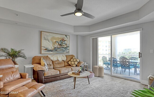 Building Photo - 4670 Links Village Dr