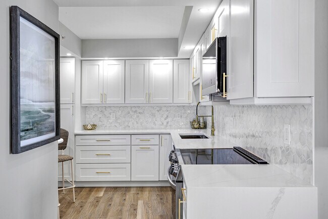 Building Photo - 300 Ocean Trail Way