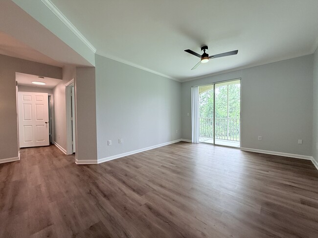 Building Photo - 440 S Villa San Marco Dr